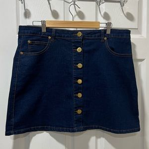 NWOT City Chic denim mini skirt size 16